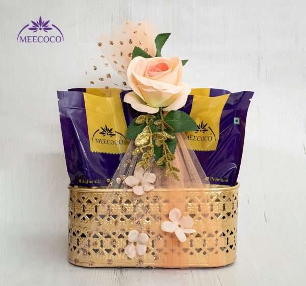 Meecoco-Majestic-Dryfruits-Gift-Hamper-img1